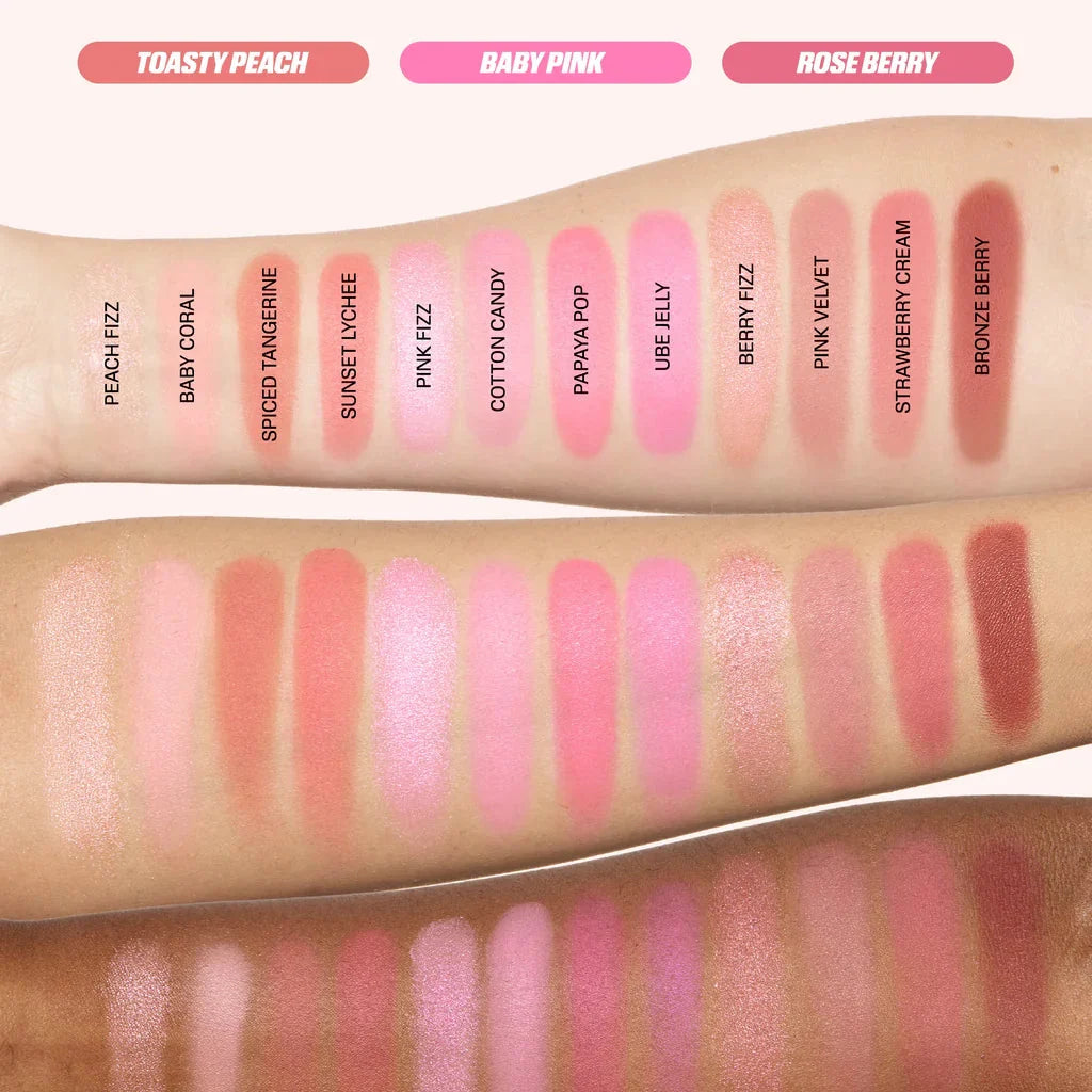 Huda Beauty Blush Filter Blurring Blushlighters Palette