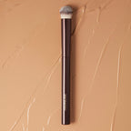 Hourglass Vanish Seamless Finish Brush Gold (Edição Limitada)