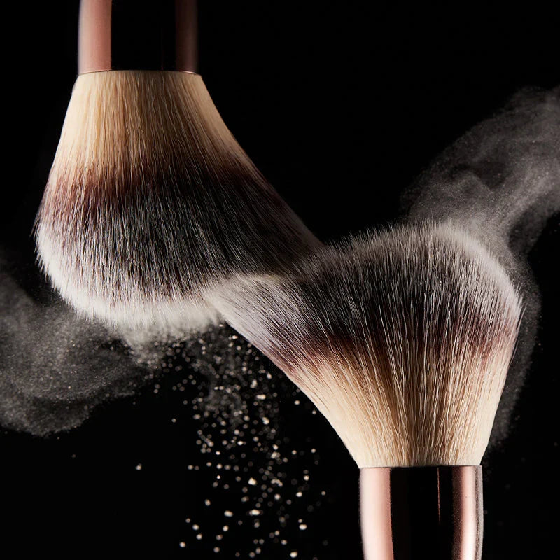 Hourglass Veil Powder Brush
