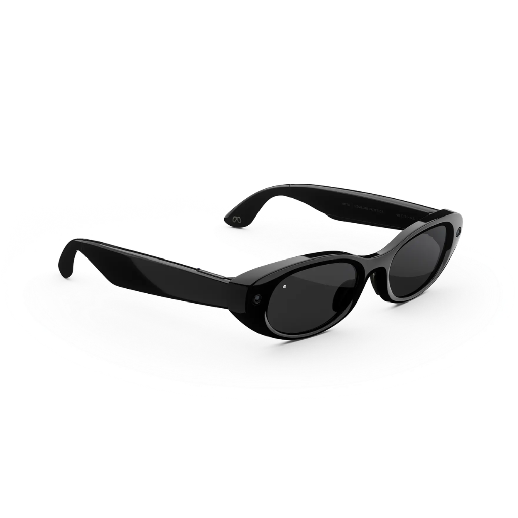 Meta Glasses – Kylie Jenner Transitions Edition