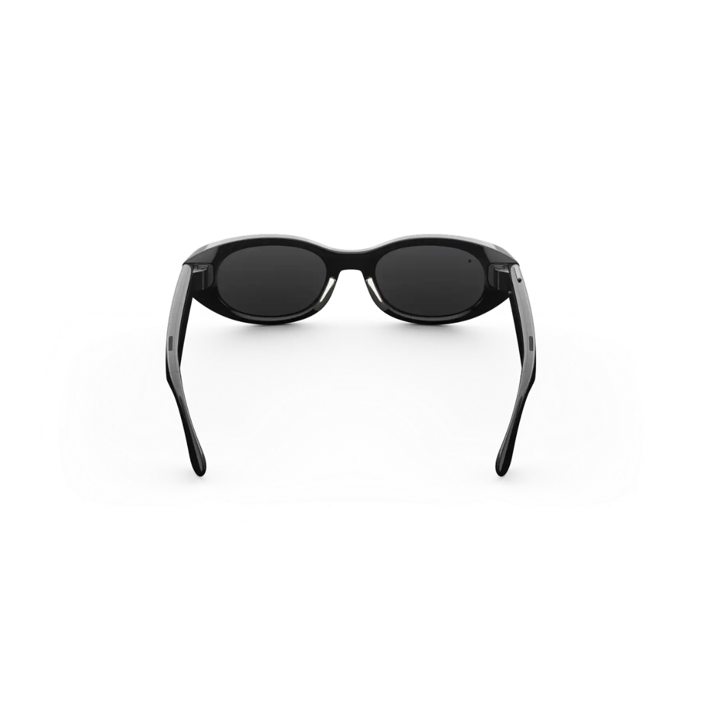 Meta Glasses – Kylie Jenner Transitions Edition